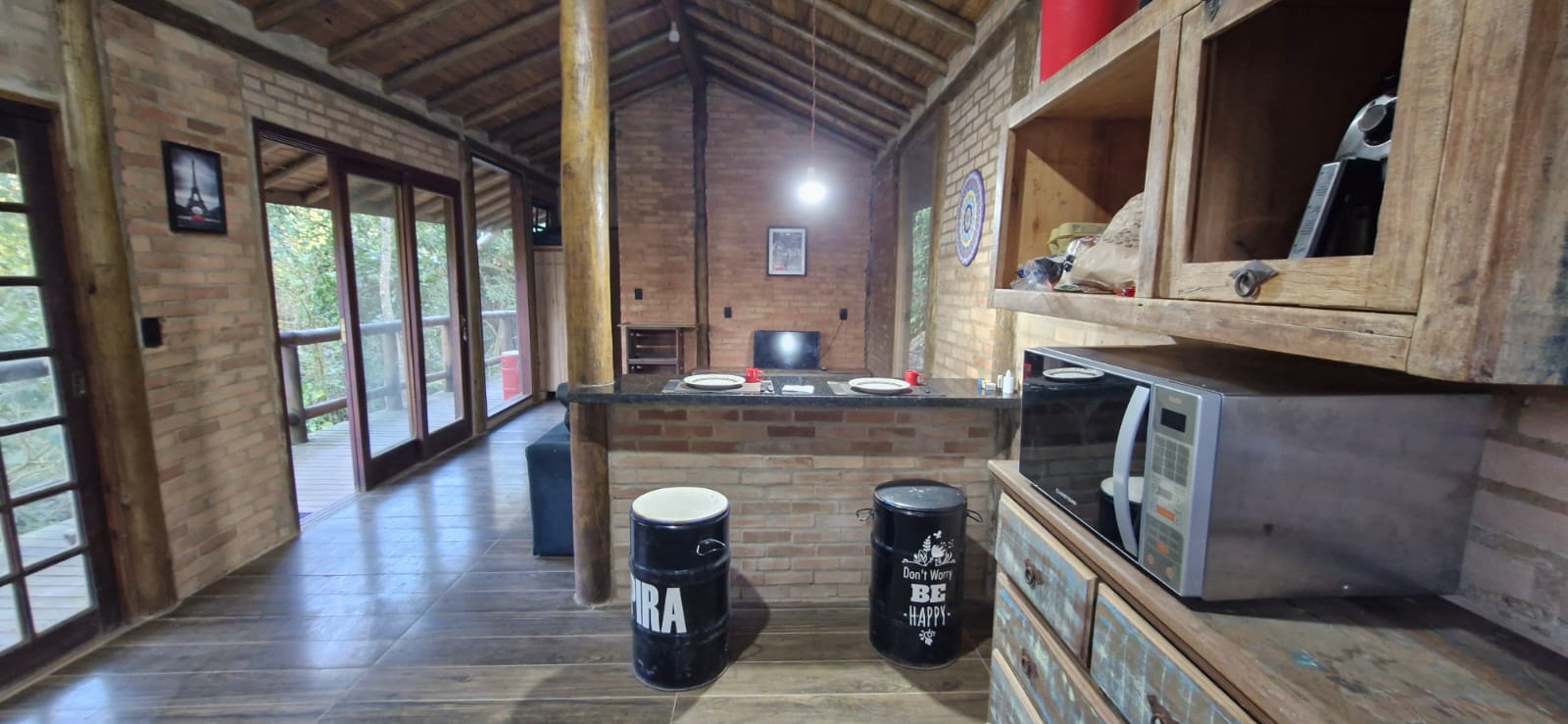 Chalé 2 fachada exterior – venda em Ubatumirim Ubatuba SP